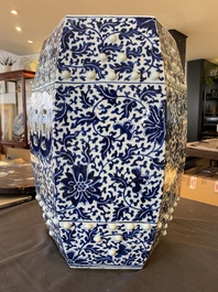 A Chinese blue and white hexagonal garden seat with floral design, 19th C.