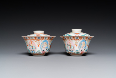 A pair of Chinese famille rose covered bowls on stands, Baragon Tumed mark, 19/20th C.