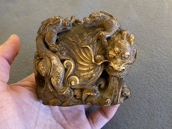 A Chinese soapstone 'dragons' group, 19th C.