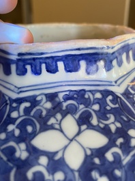 A Chinese blue and white octagonal vase, Transitional period