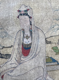 Ecole chinoise: 'Bodhisattva regardant au-dessus d'un groupe de divinit&eacute;s', encre et couleurs sur soie, Qing