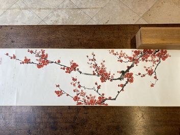 Liu Bingsen 劉炳森 (1937-2005) et Dong Shouping 董壽平 (1904-1997): Calligraphie aux fleurs de prunus, encre et couleurs sur papier