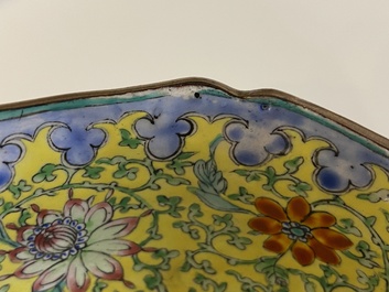 A Chinese yellow-ground Canton enamel bowl, Yongzheng/Qianlong