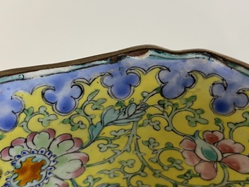 A Chinese yellow-ground Canton enamel bowl, Yongzheng/Qianlong