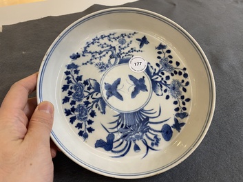 A Chinese blue and white 'Bleu de Hue' plate for the Vietnamese market, Vien Ngoc Kim Ky 元玉錦記 mark, 19th C.