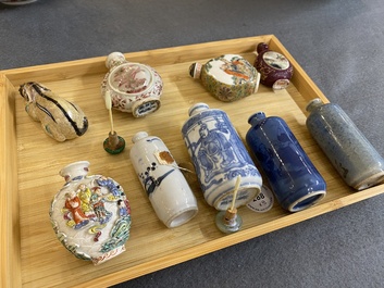 Nine Chinese porcelain snuff bottles, 19/20th C.