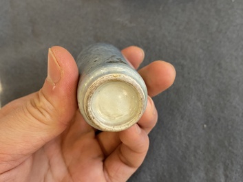 Nine Chinese porcelain snuff bottles, 19/20th C.