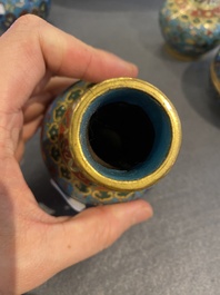 Three Chinese cloisonn&eacute; vases and a covered box, 19/20th C.