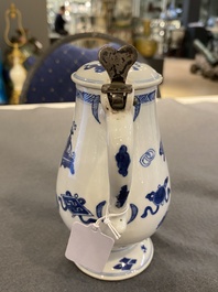 Moutardier couvert en porcelaine de Chine en bleu et blanc, Kangxi