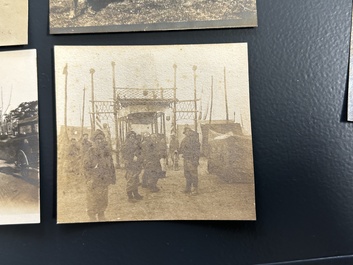 40 photos carr&eacute;es illustrant la premi&egrave;re exp&eacute;dition belge au Tibet, vers 1908