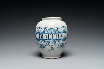A blue and white English Delftware drug jar, probably London, 18th C.