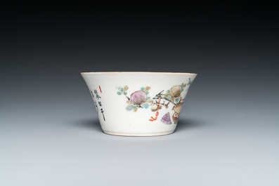 A Chinese qianjiang cai 'erotic subject' bowl, 19th C.