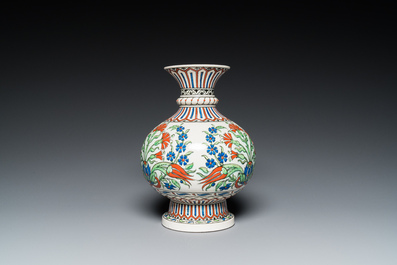 An Iznik-style vase, Samson, France, 19th C.