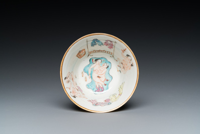 Bol en porcelaine de Chine qianjiang cai &agrave; sujet &eacute;rotique, 19&egrave;me