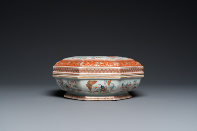 A Chinese famille rose, iron-red and gilt octagonal box and cover with butterflies, Yongzheng