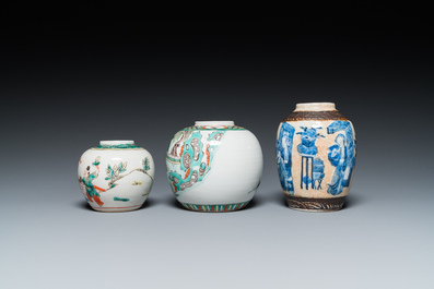 Seven Chinese blue and white, famille rose and verte jars, 19/20th C.