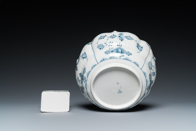 Six blue and white Meissen porcelain cups and saucers, a chocolate pot, a bowl and a tea caddy, 18th C.