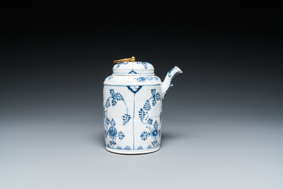 Six blue and white Meissen porcelain cups and saucers, a chocolate pot, a bowl and a tea caddy, 18th C.