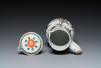 Verseuse couverte en porcelaine de Chine famille verte, Kangxi
