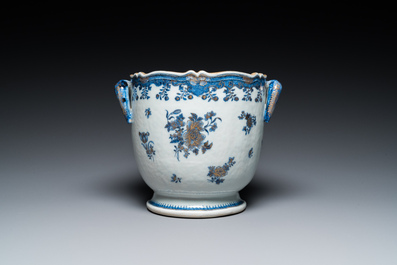 A Chinese blue and white gilt-decorated wine cooler, Qianlong