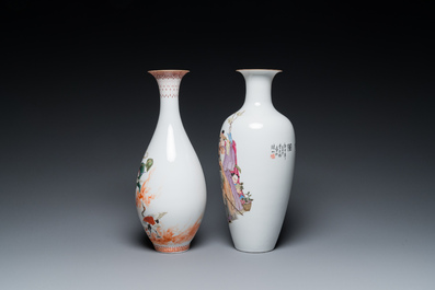 Deux vases en porcelaine de Chine famille rose, marques de Cao Mulin 曹木林 et Wang Bu 王步, un dat&eacute; 1980