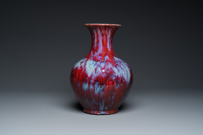 A large Chinese flamb&eacute;-glazed vase, 18/19th C.