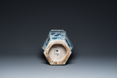 A Chinese blue and white hexagonal 'anbaxian' vase, 19th C.