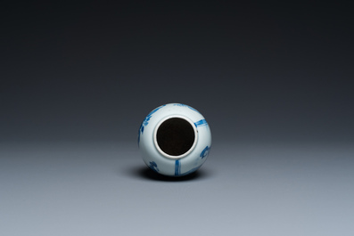 Bo&icirc;te &agrave; th&eacute; en porcelaine de Chine en bleu et blanc, Kangxi