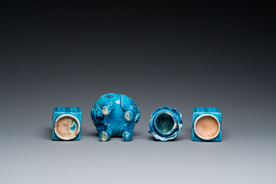 A pair of Chinese monochrome turquoise-glazed 'cong' vases and a 'luduan' censer, 19/20th C.