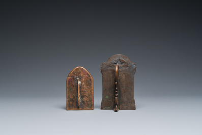 Deux pax dont un dor&eacute;, un mortier et un encensoir en bronze, Europe de l'Ouest, 16/17&egrave;me
