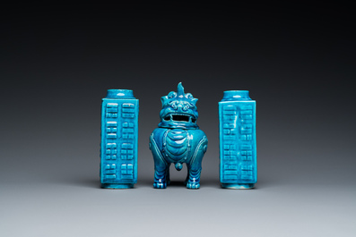 A pair of Chinese monochrome turquoise-glazed 'cong' vases and a 'luduan' censer, 19/20th C.