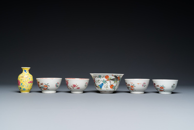 Collection vari&eacute;e en porcelaine de Chine en bleu et blanc et famille rose, 18/19&egrave;me