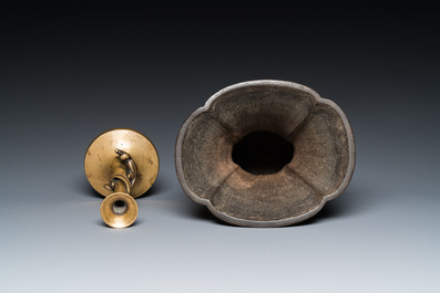 Deux vases en bronze, Japon, Edo/Meiji, 17/19&egrave;me