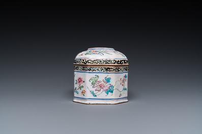 A Chinese Canton enamel box and cover with floral design, Yongzheng/Qianlong