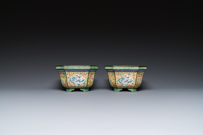 A pair of Chinese yellow-ground Canton enamel jardini&egrave;res, Jiaqing