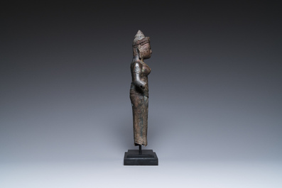 Sculpture de la d&eacute;esse Ouma en bronze, Khmer, Cambodge, 12/13&egrave;me