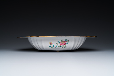 A Chinese Canton enamel helm-shaped ewer with shell-shaped basin, Qianlong