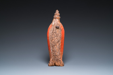 Een gepolychromeerde notelaren sculptuur van Paus Nicolaas V, Noord-Frankrijk, 15e eeuw