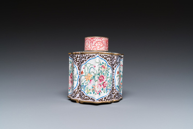 A Chinese Canton enamel tea caddy and cover, Yongzheng/Qianlong