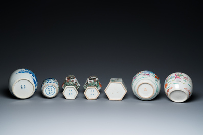 Six various Chinese porcelain vases and a covered jar, 19/20th C.