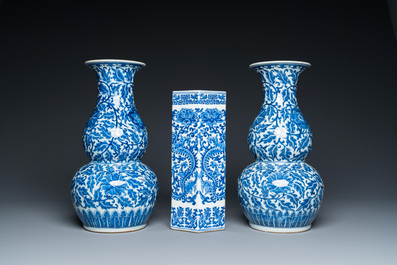 Three Chinese blue and white vases, 19th C.