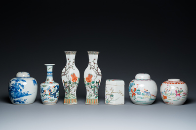 Six various Chinese porcelain vases and a covered jar, 19/20th C.