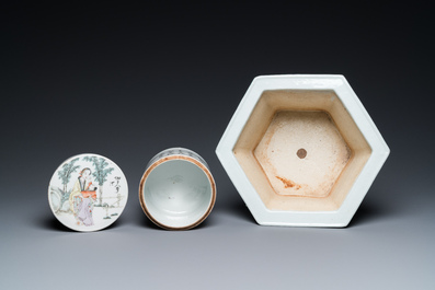 Four Chinese famille rose and qianjiang cai porcelain wares, 19/20th C.