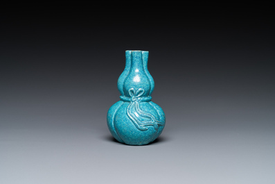 A small Chinese robin's egg-glazed three-necked double gourd vase, 19/20th C.
