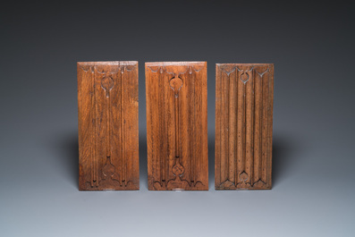 A collection of 15 carved wooden linenfold panels, mostly Flanders, 14/16th C.