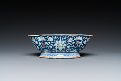 Six various Chinese porcelain wares, Qing and Republic