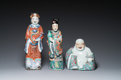 Trois sculptures en porcelaine de Chine famille rose dont un Bouddha, une immortelle et un dieu d'&eacute;toiles, 19/20&egrave;me