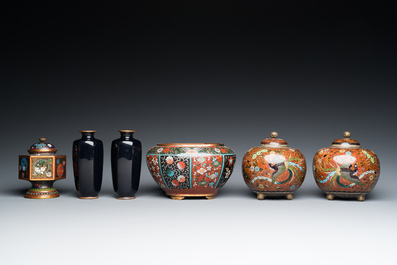 Six Japanese cloisonn&eacute; wares, Meiji, 19/20th C.