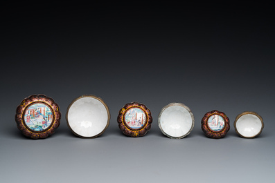 Two Chinese cloisonn&eacute; saucers, three Canton enamel covered boxes and a saucer, 18/19th C.