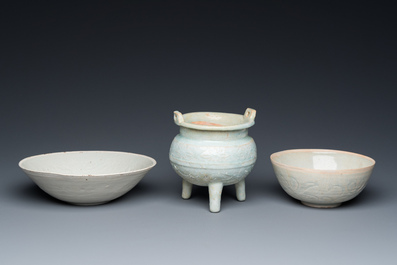 Two Chinese qingbai bowls and a tripod censer, Song/Ming